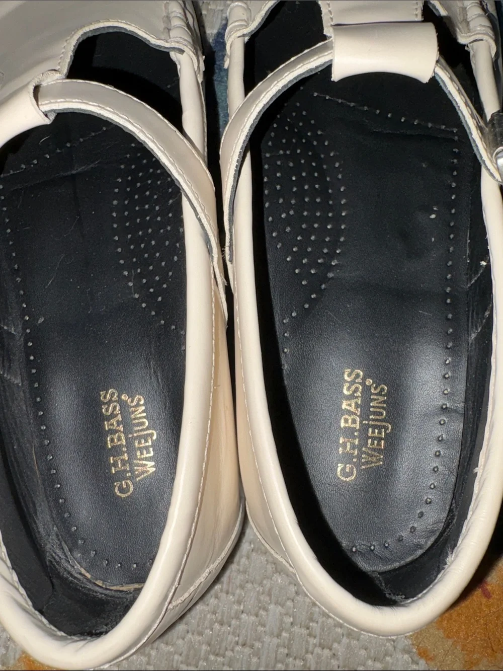 Gh Bass Weejuns cream leather